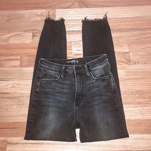 Just Black Denim Skinny Jeans with raw hem